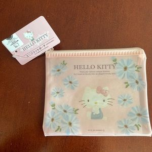Hello Kitty Zipper Bag